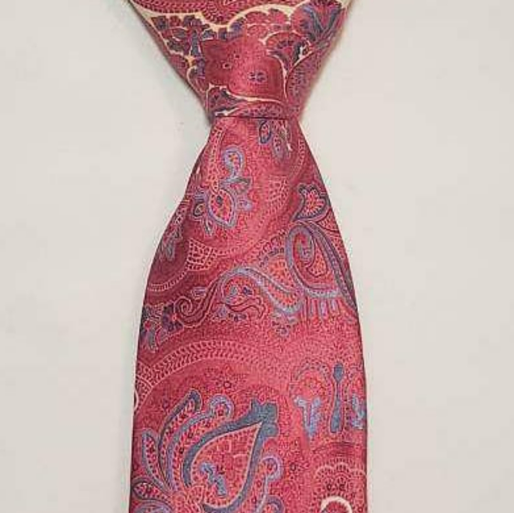 Beautiful Michael Kors Premium Necktie